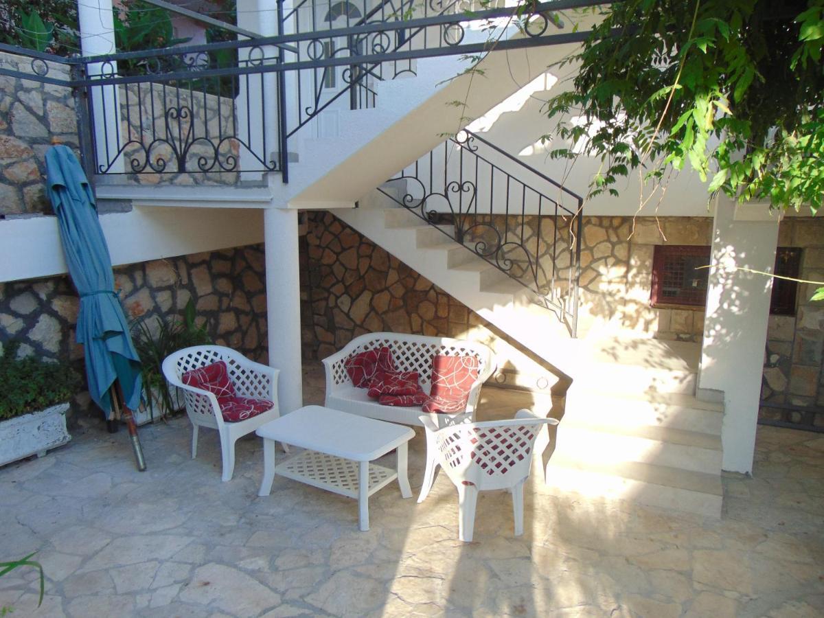 Vila Vito Apartment Dobra Voda Exterior photo